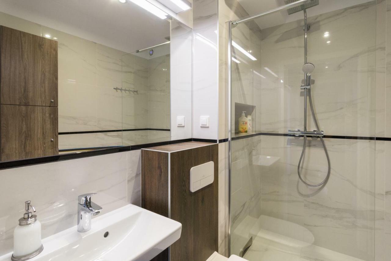 ורשה Executive 3 Bedroom Apartament By Your Freedom מראה חיצוני תמונה